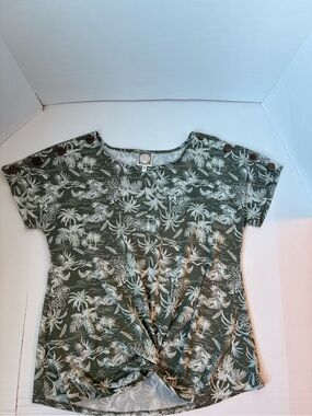 Women’s TRUSELF Tropical T Shirt Medium